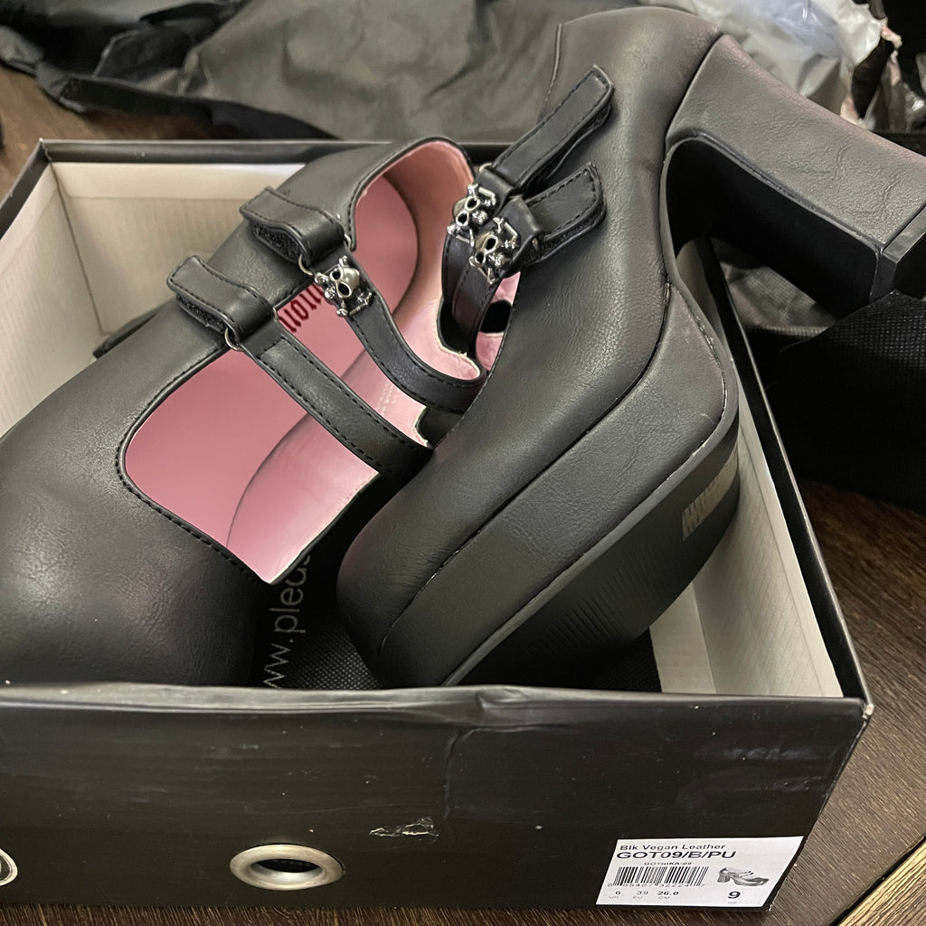 X-DEMO GOT09/B/PU W9 | EU-39 [Minor Defect]