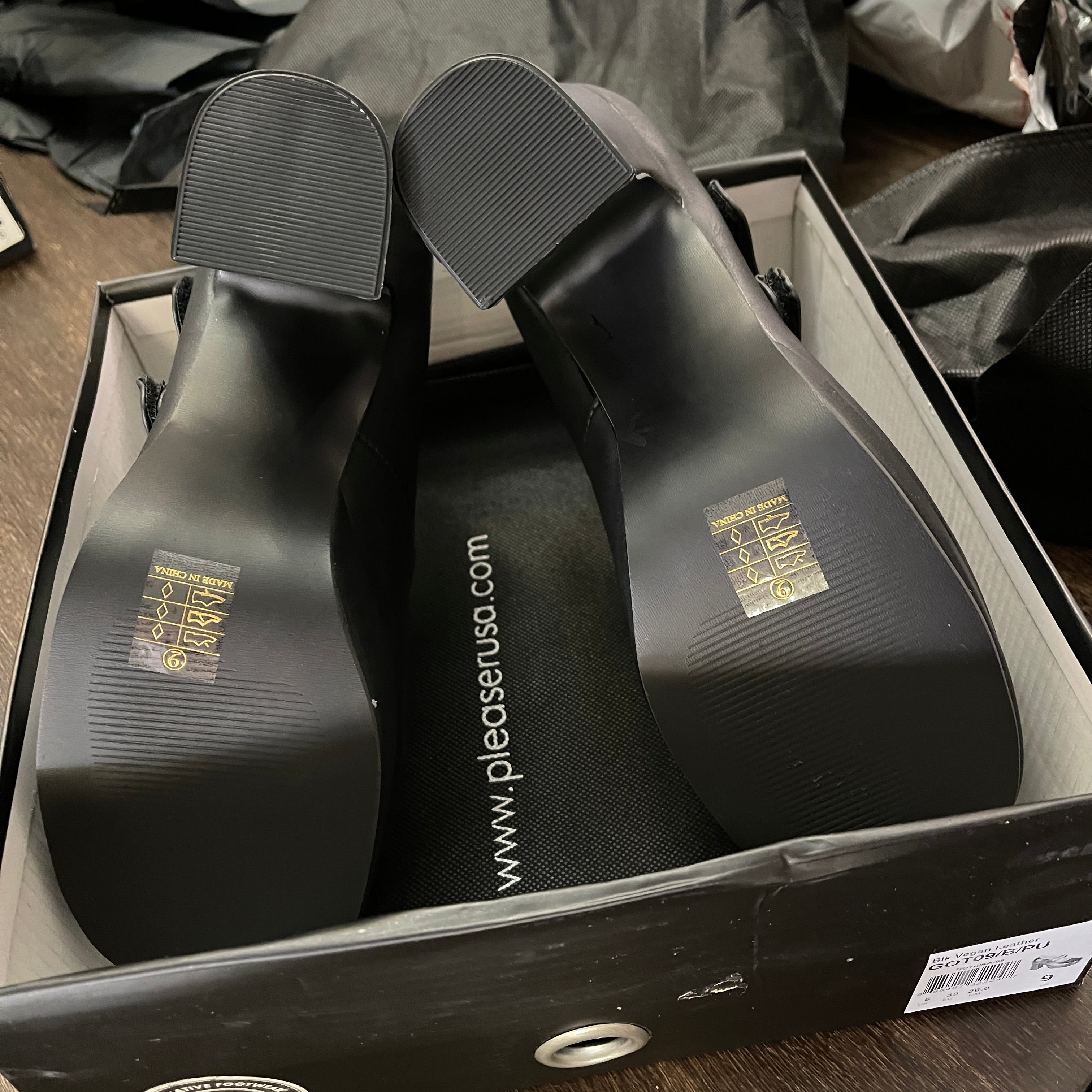 X-DEMO GOT09/B/PU W9 | EU-39 [Minor Defect]