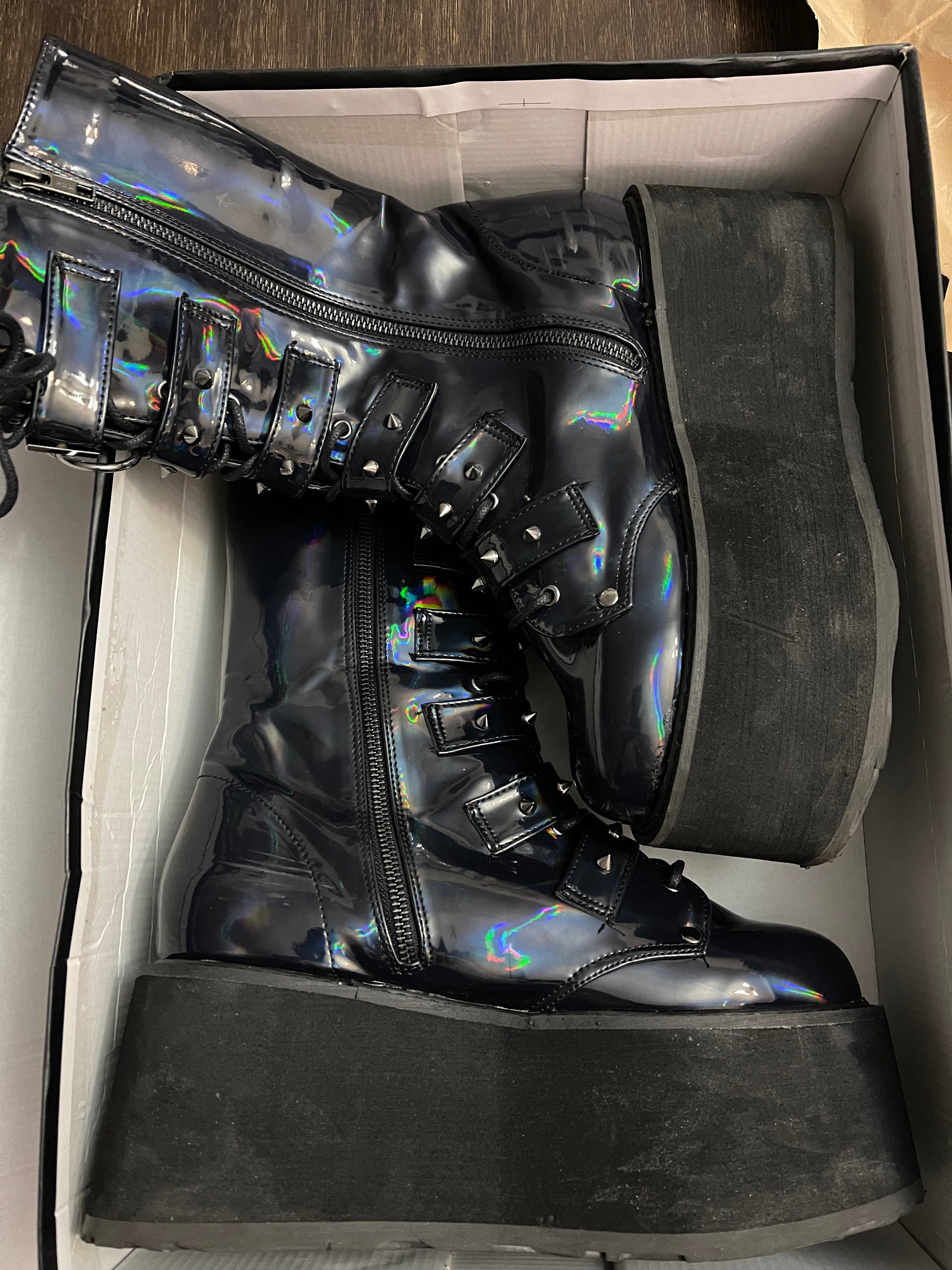 X-DEMO DAM225/BHG M10 W12 | EU-42 [PRELOVED]