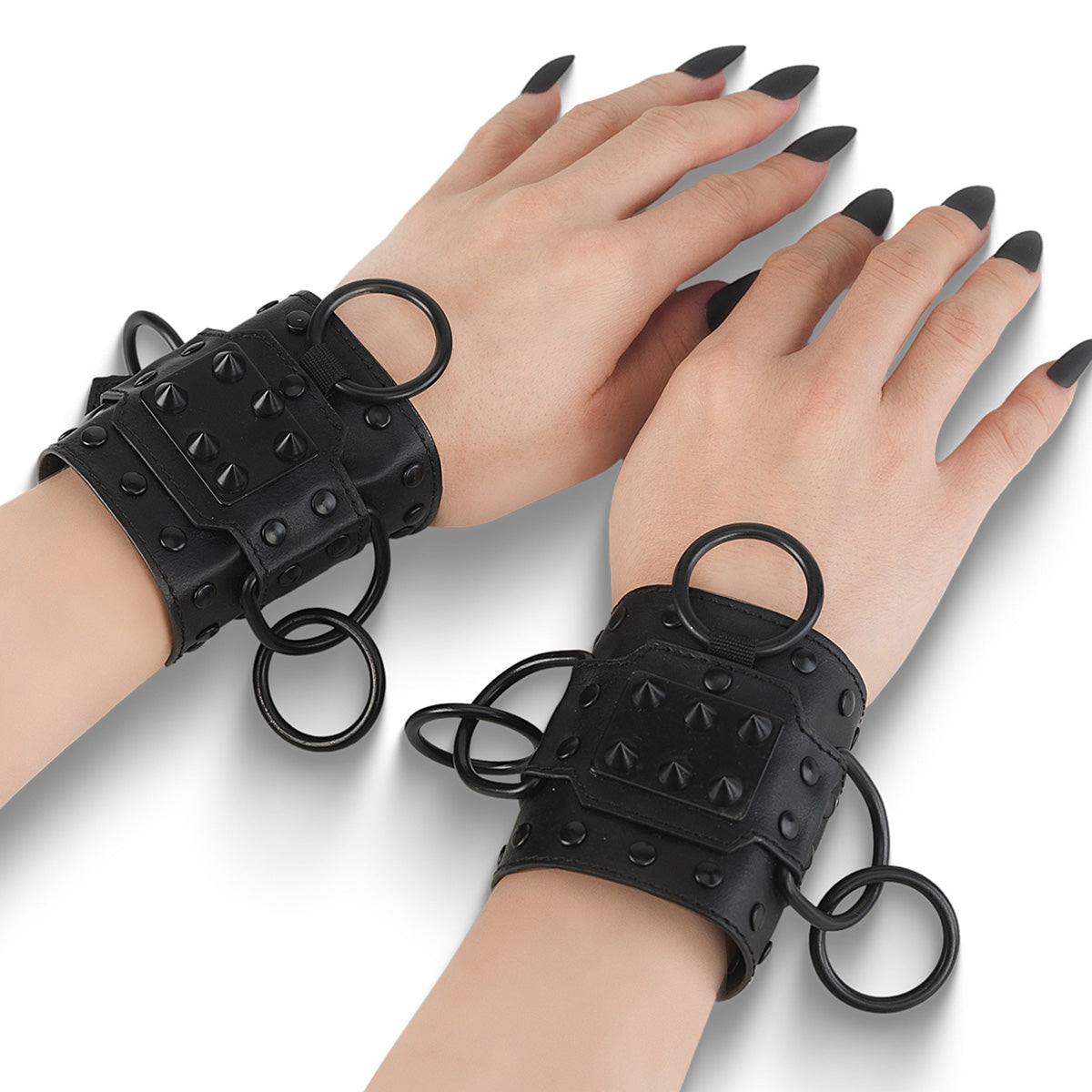 DA402/BVL | Cuffs